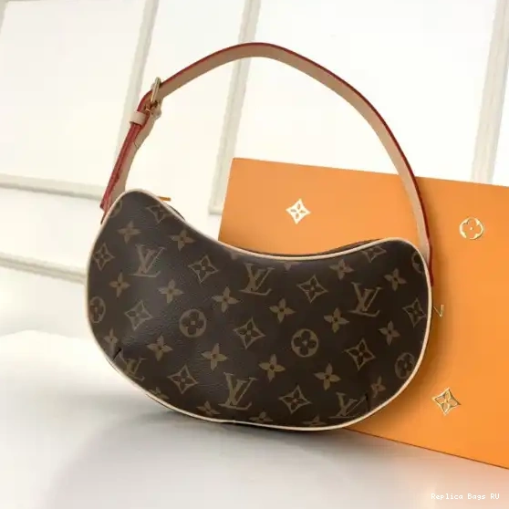 Affordable POCHETTE CROISSANT LOUIS VUITTON 0628
